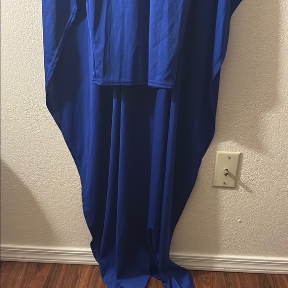 Elegant Blue Embellished Women's Top - Picture 6 of 11